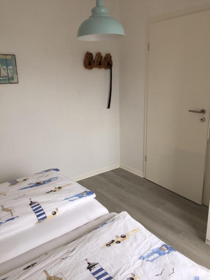 Ferienwohnung "Kleine Krabbe" Вердум Екстер'єр фото